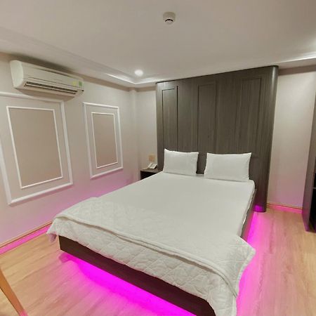 Thanh Binh Premium Hotel โฮจิมินห์ซิตี้ ภายนอก รูปภาพ